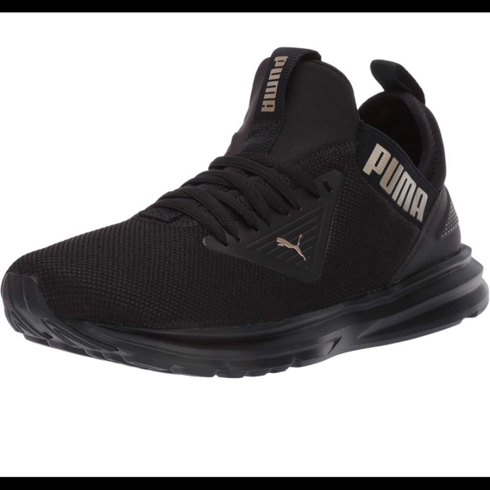 PUMA Men's Enzo Beta Cross Trainer . PUMA Enzo Beta Cross Trainer para hombre